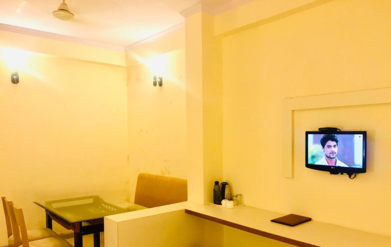 Hotel Tulip Palm Divisione di Divisione di Jaipur Esterno foto