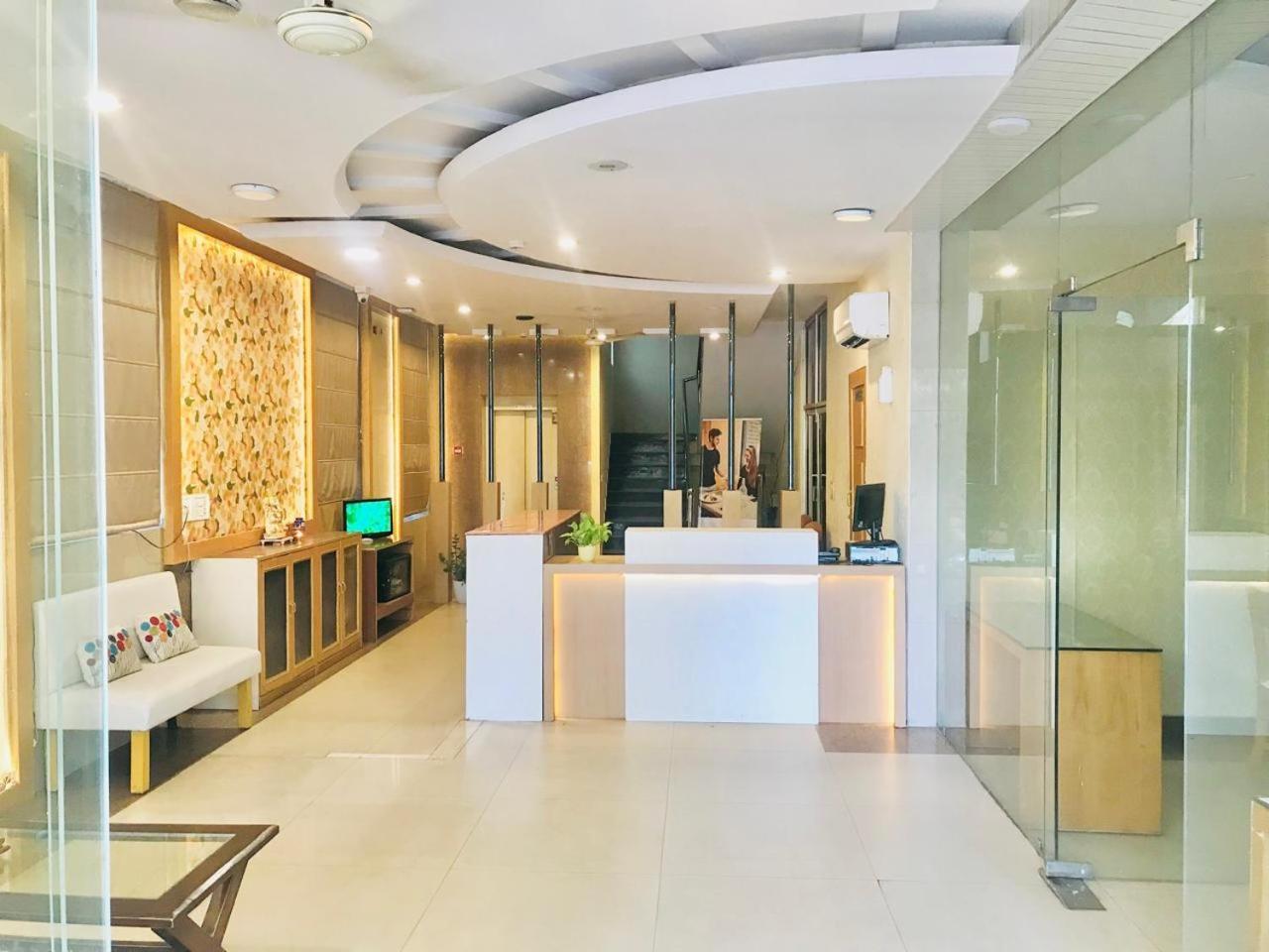 Hotel Tulip Palm Divisione di Divisione di Jaipur Esterno foto