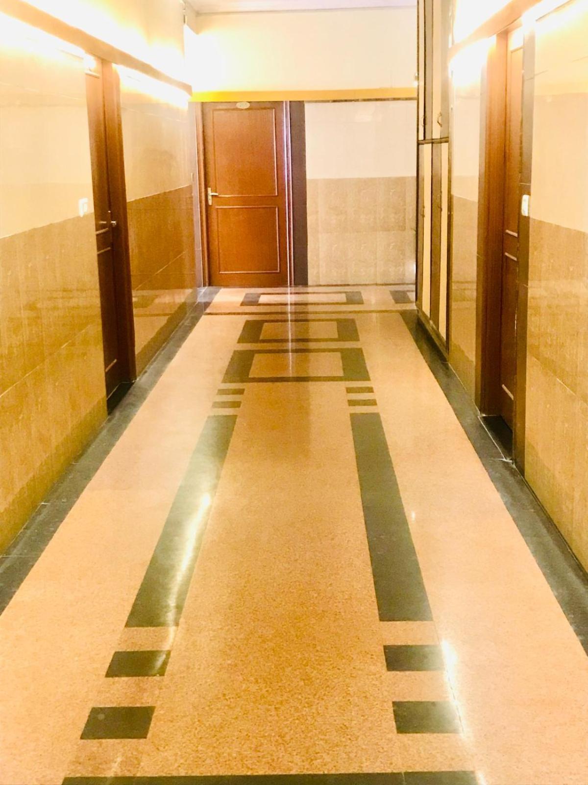 Hotel Tulip Palm Divisione di Divisione di Jaipur Esterno foto